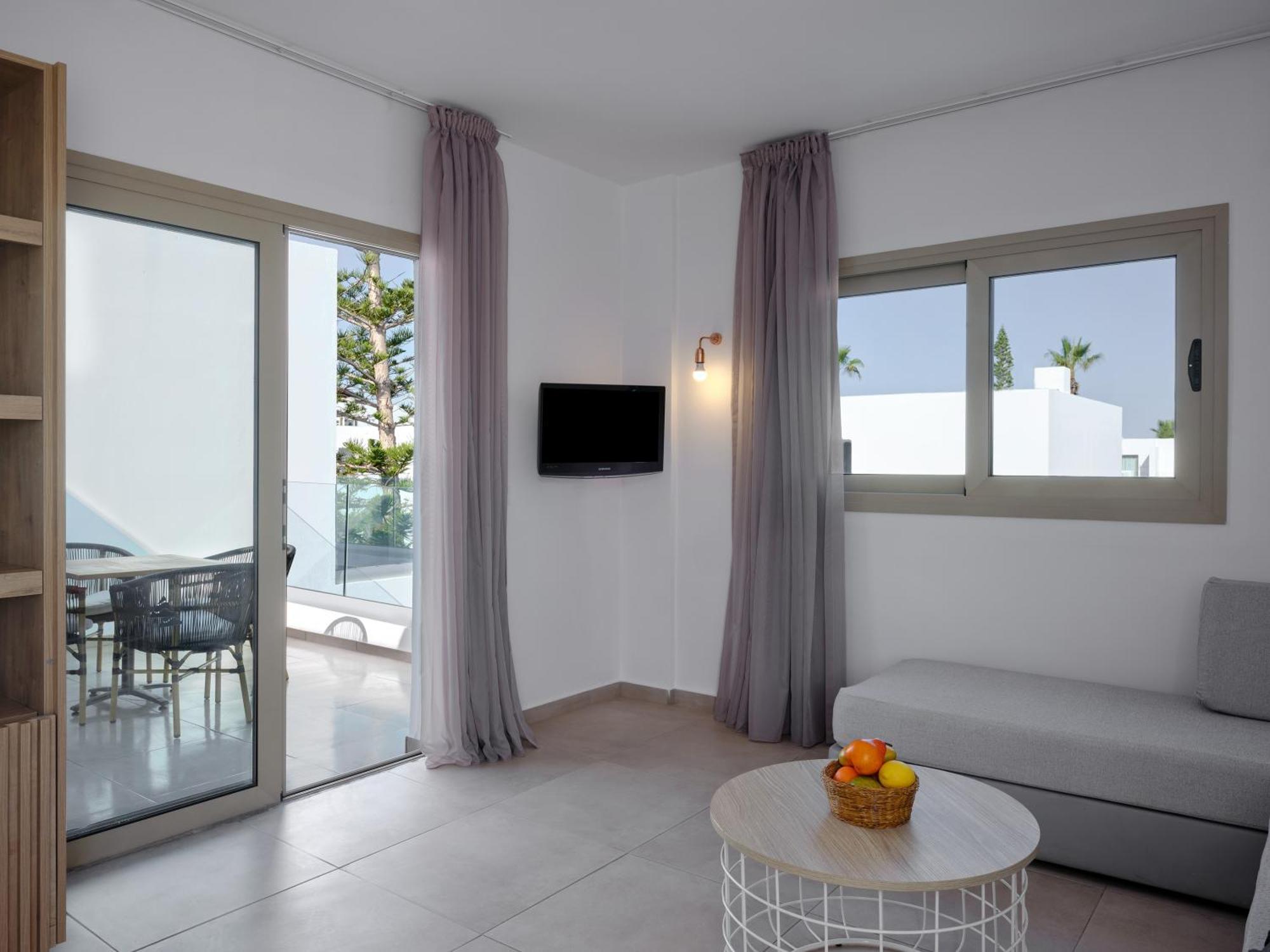 Atlantica Panthea Resort ไอยานาปา ภายนอก รูปภาพ